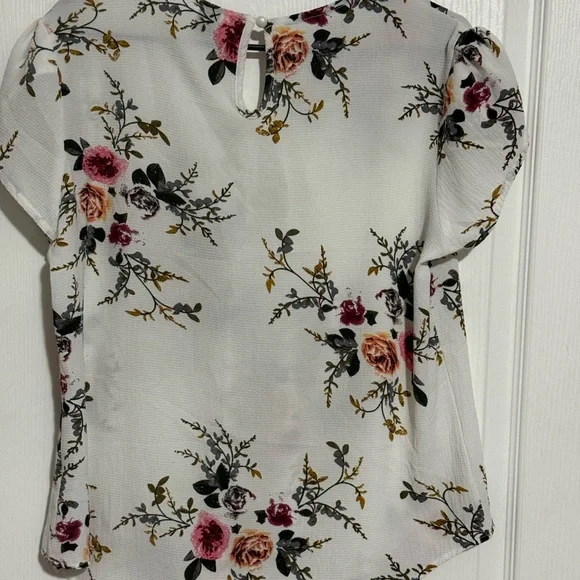 SHEIN Floral Blouse | XL | Romantic Puff Sleeve Top - Picture 3 of 3